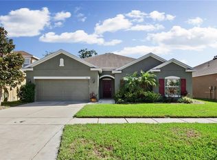 1201 Parker Den Dr, Ruskin, FL 33570