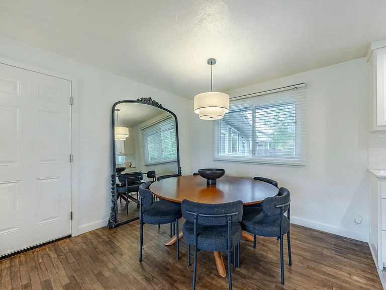 1386 Roundup Dr — Photo 22