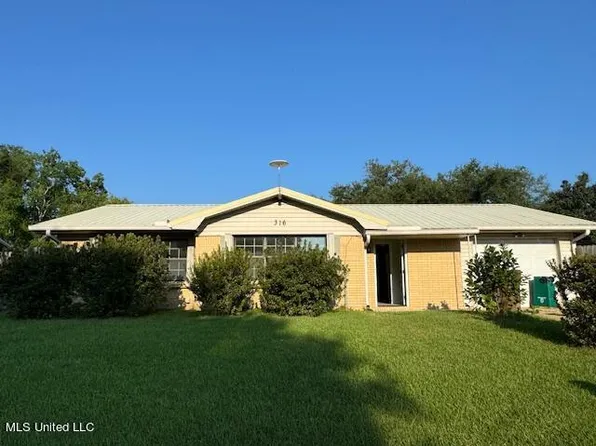 316 Springdale Cir, Diberville, MS 39540
