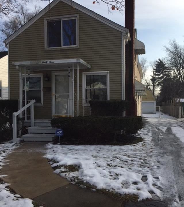 1st image of 293 W Kanawha Ave