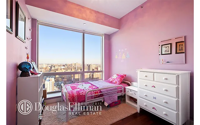 Sold by Douglas Elliman | media 10