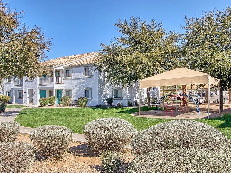 Marana Apartments
