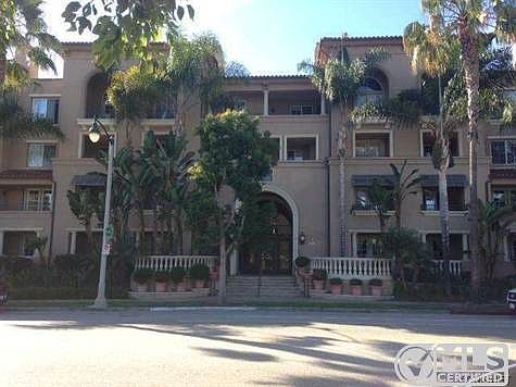 1st image of 5831 Seawalk Dr Unit 121
