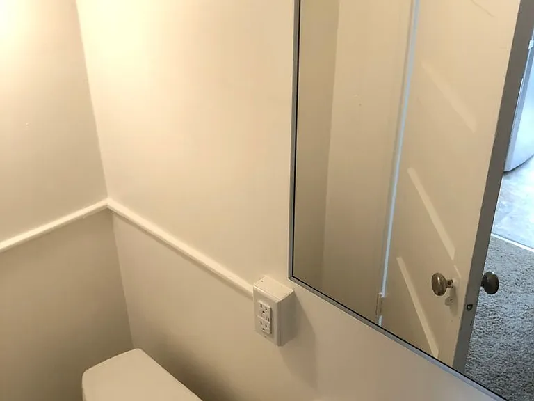 179 Oak Street 72 Lily St — Photo 5