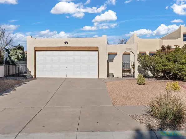 9425 Bent Rd NE, Albuquerque, NM 87109