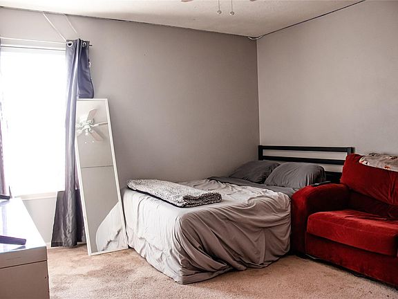 5th image of 2611 Tuna Cir