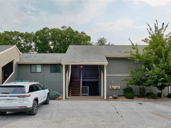 132 Geneva Cove Dr, Innsbrook, MO 63390