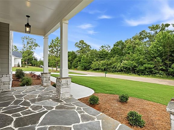 2nd image of 630 Sweetgrass Dr