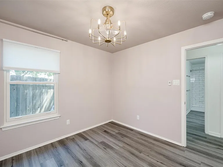 5900 Richard Carlton Blvd — Photo 13