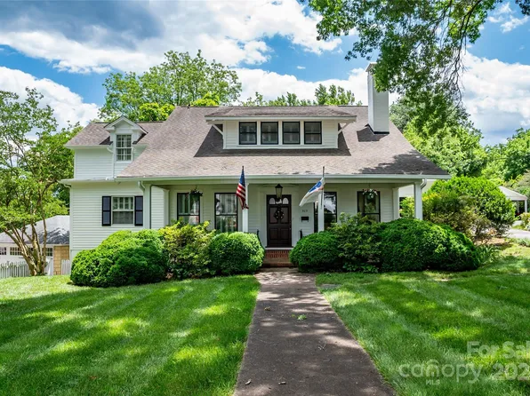 505 W Union St, Morganton, NC 28655