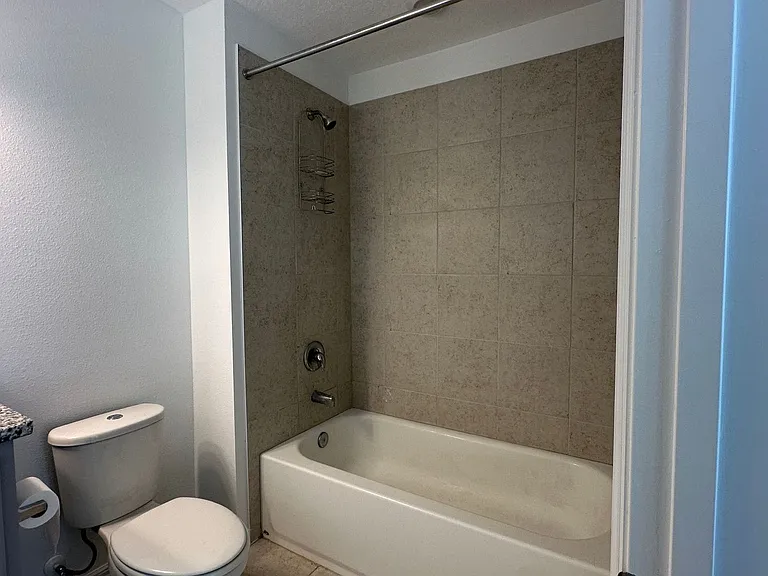 8454 Sperry St — Photo 39