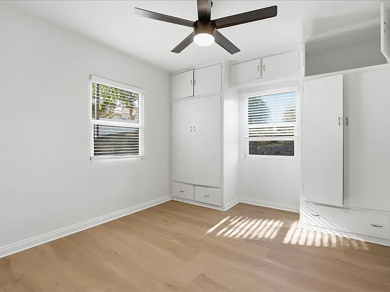 3875 Grandview Pl — Photo 16