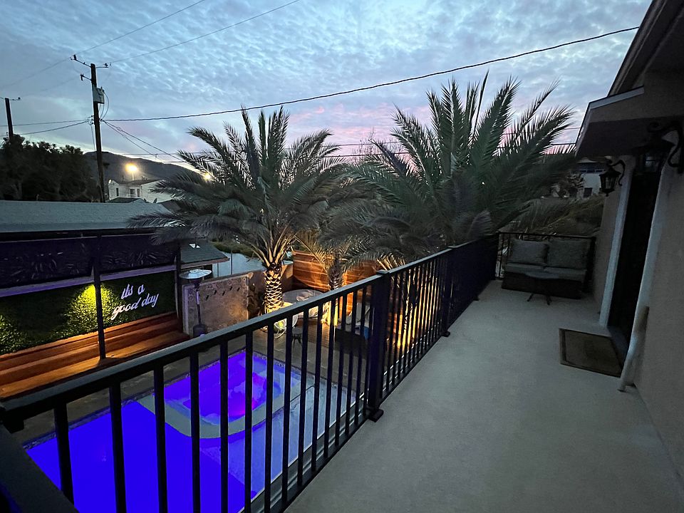 1st image of 319 N Orchard Dr
