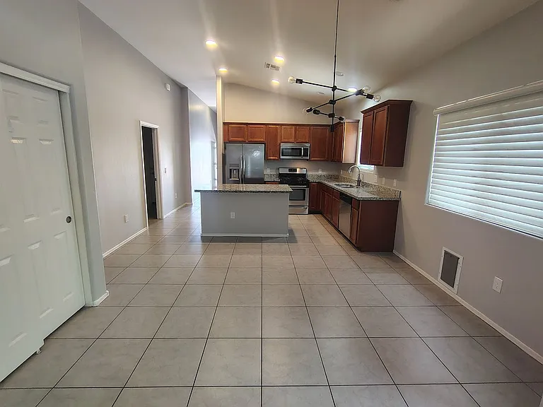 8990 W Cloudwood Dr — Photo 11