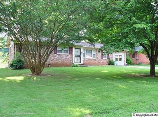 2208 Euclid Rd NW, Huntsville, AL 35810