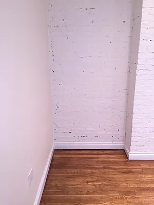 Rented by Maidman Realty Group LLC | media 26