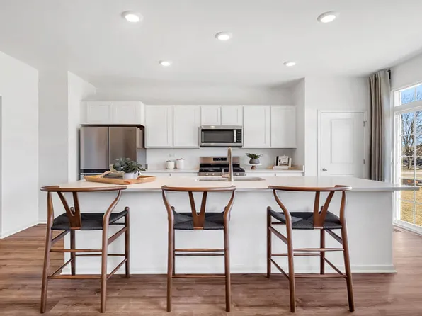 ASHTON Plan, Cressmoor Estates Townhomes