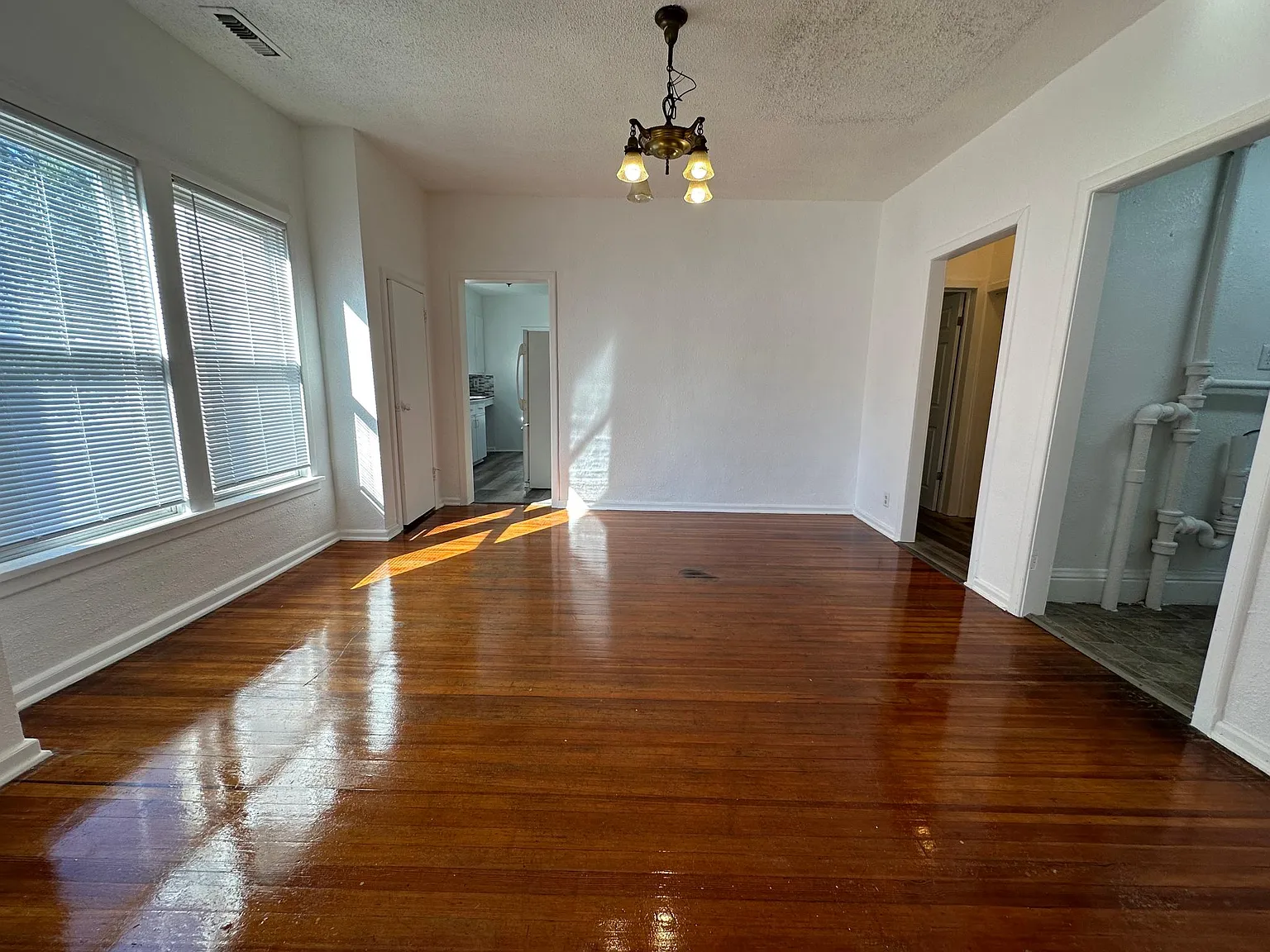 S 25th St, Saint Joseph — Photo 2