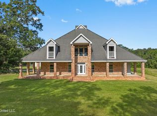 10813 Old Fort Bayou Rd, Vancleave, MS 39565