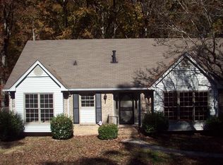 3310 Pembrooke Ln, Birmingham, AL 35226