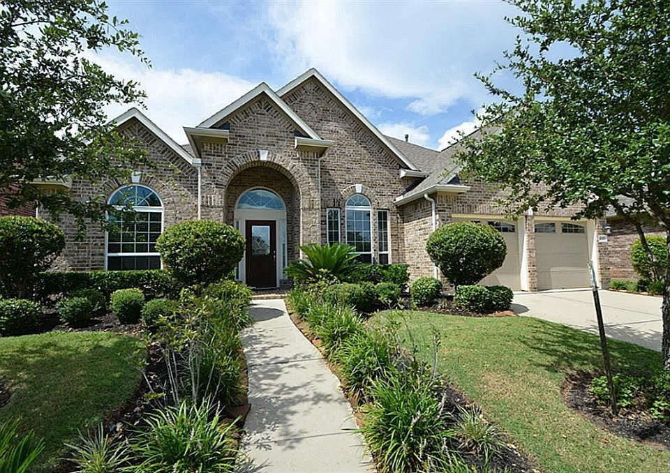 1st image of 6707 Chalice Pl