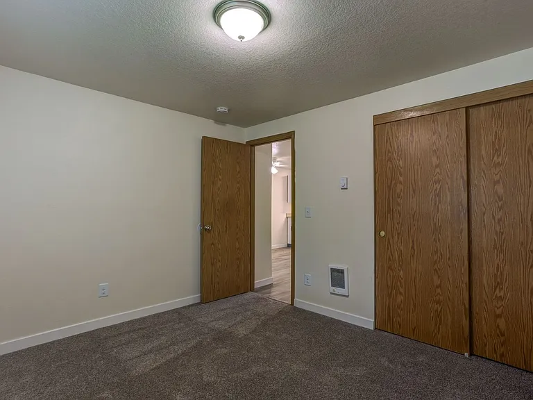 Cascade Village Estacada — Photo 41