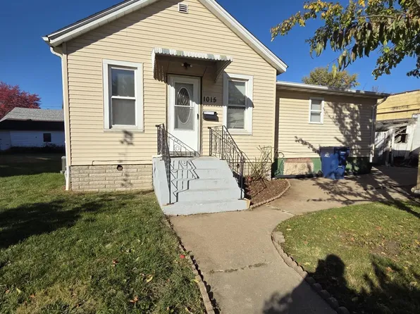 1015 8th St, La Salle, IL 61301