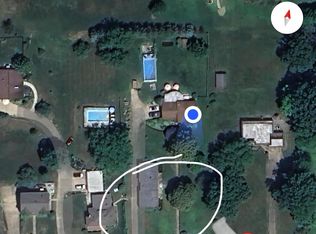 2030 Silverdale Dr, Finleyville, PA