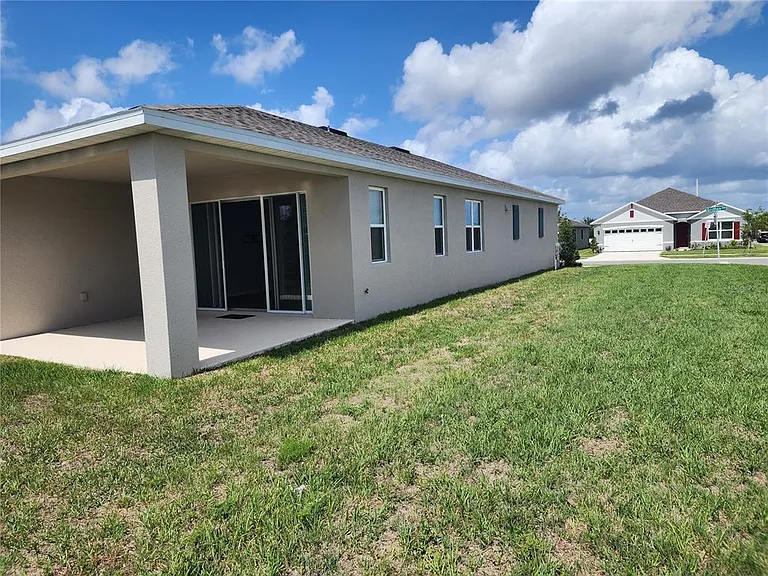 708 Griffon Ave — Photo 20