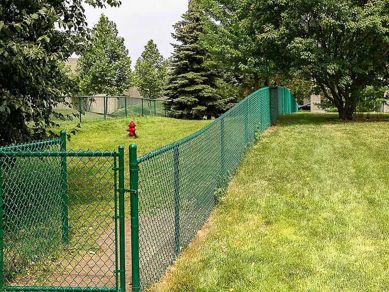 Fairways of Naperville Dog Run