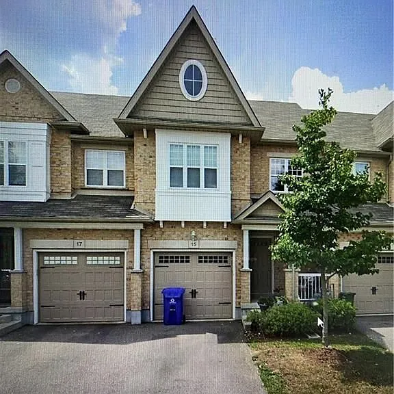 15 Summerfield Dr — Photo 1