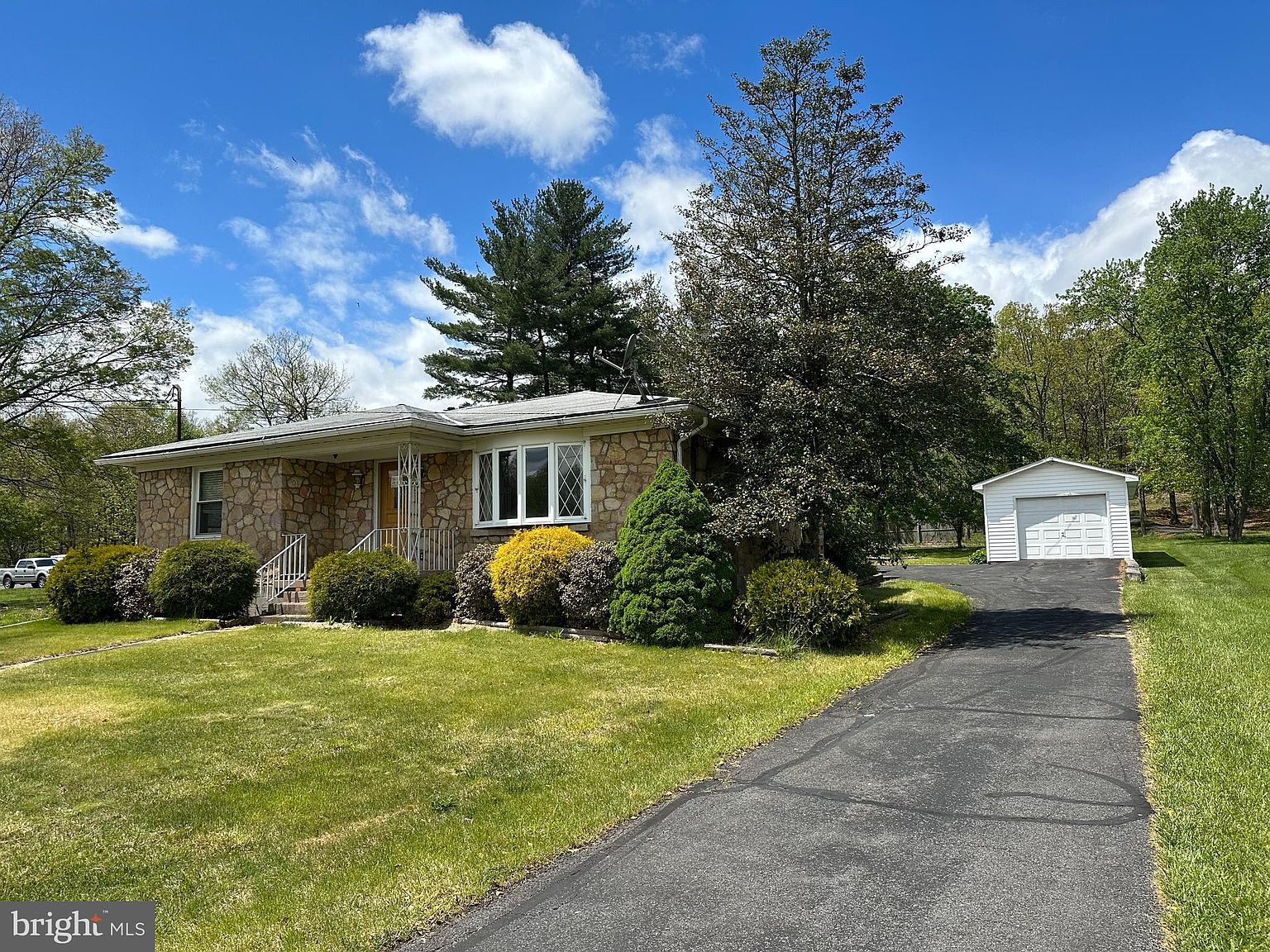 24015 McMullen Hwy SW, Rawlings, MD 21557 Zillow