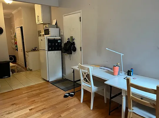 Rented by REAL New York | media 19