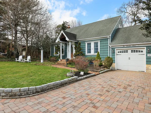 207 River Edge Drive, Point Pleasant, NJ 08742