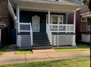 2706 E 78th St, Chicago, IL 60649