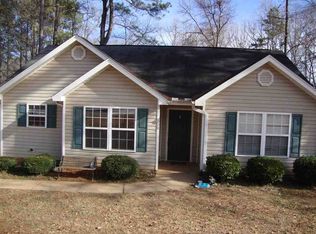 100 Berry Ct, Belton, SC 29627