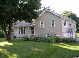 667 Old York Rd, Etters, PA 17319