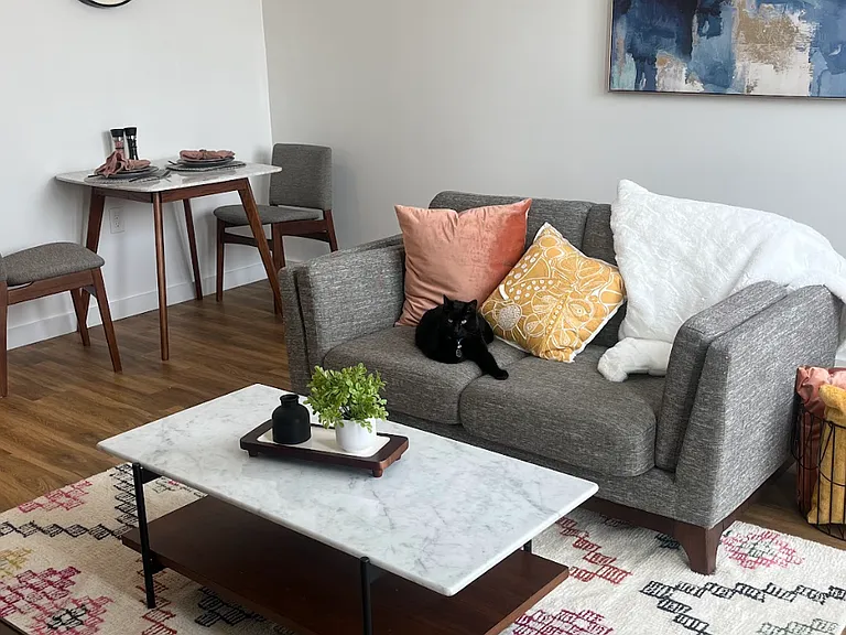 26 Spring Street — Photo 8