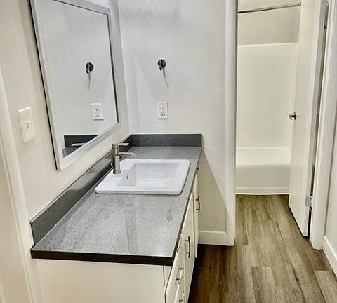 4th image of 1620 G St #22