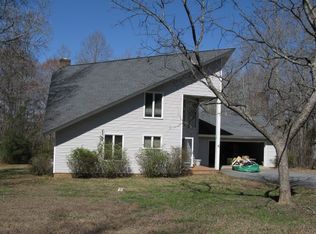 4052 Glenn Springs Rd #4052, Pauline, SC 29374
