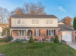 6 Needleleaf Dr, Newark, DE 19702