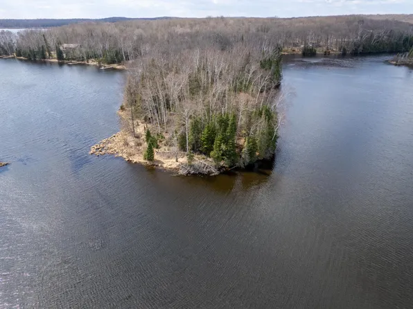 Bears Den Rd, Presque Isle, WI 54557
