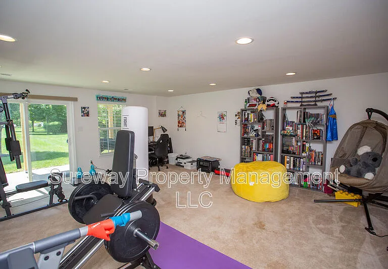 172 Fela Dr — Photo 3