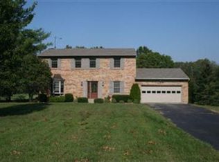 712 Wards Corner Rd, Loveland, OH 45140