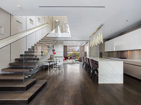 42 White Street image 4 of 21