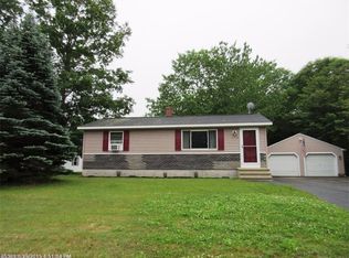 9 Serena St, Lisbon, ME 04250