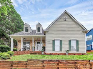 10449 Quiet Bay Ct, Charlotte, NC 28278