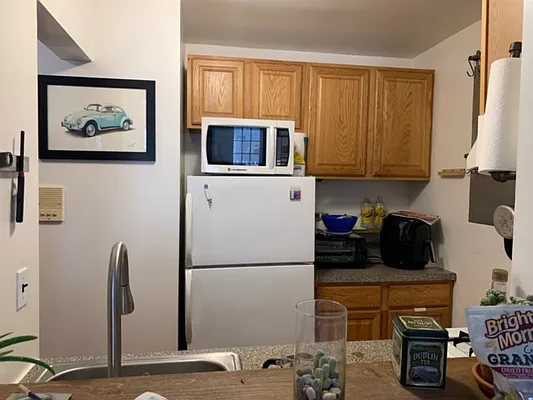 Rented by Compass | media 13