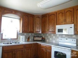 1007 Diamond St, Aberdeen, SD 57401
