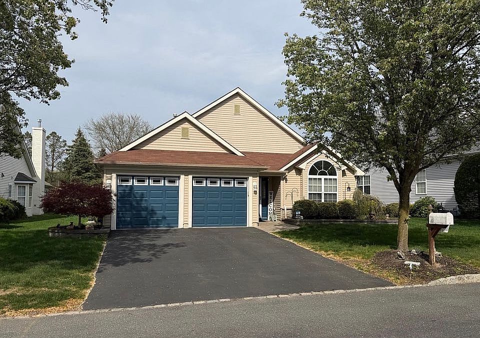 1st image of 26 Ivy Hill Rd